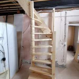 Объявление: Лестница деревянная